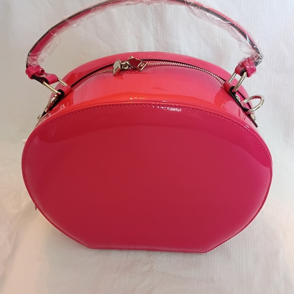 Barbie x Unique Vintage Leatherette Circle Bag Pink Retro Crossbody NWT - Picture 7 of 15